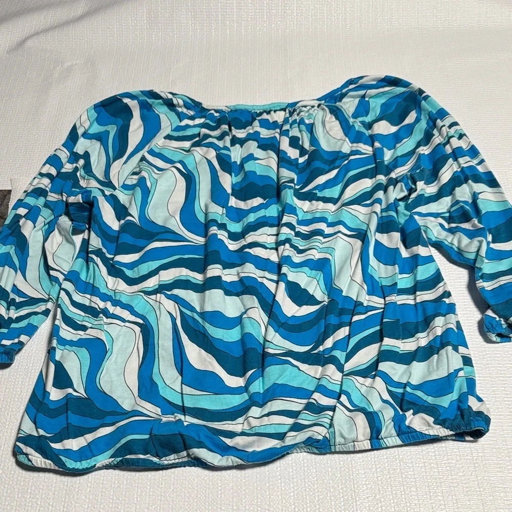 Michael Kors Blue and White Patterned Blouse L